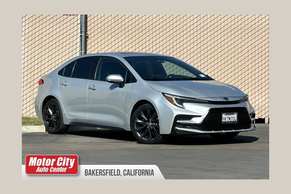 Used 2024 Toyota Corolla SE Sedan