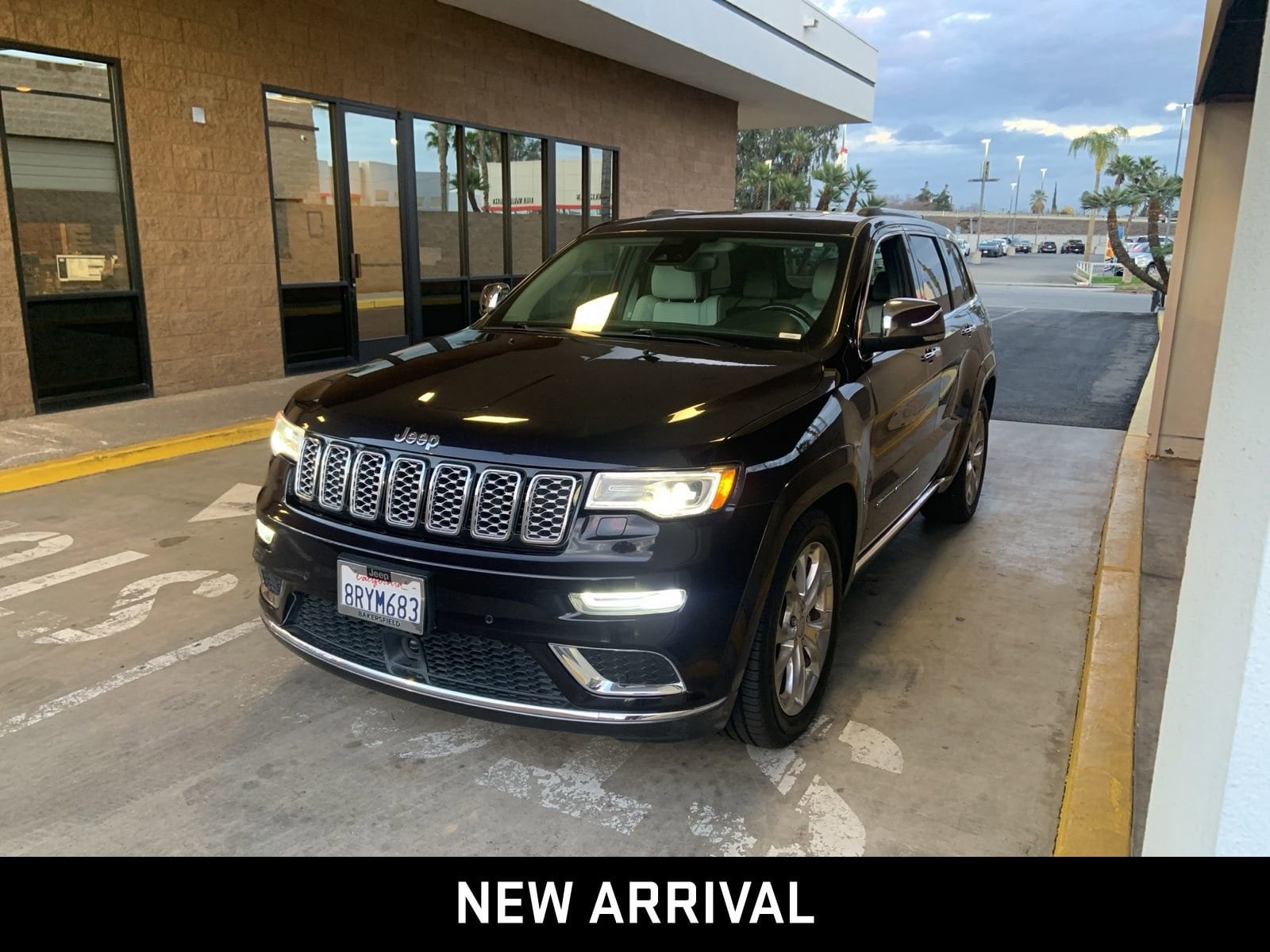 2020 Jeep Grand Cherokee Summit's photo