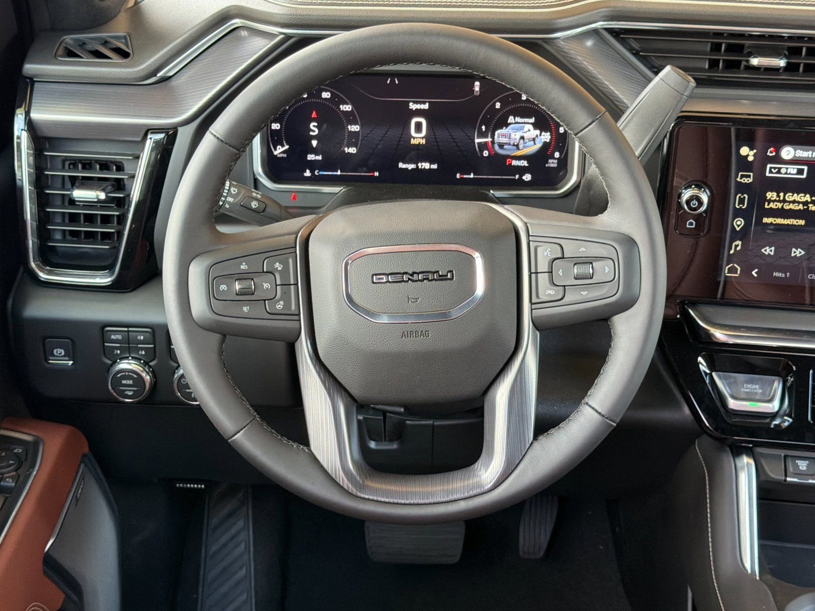 2026 GMC Sierra 2500HD Denali Ultimate - Photo 13