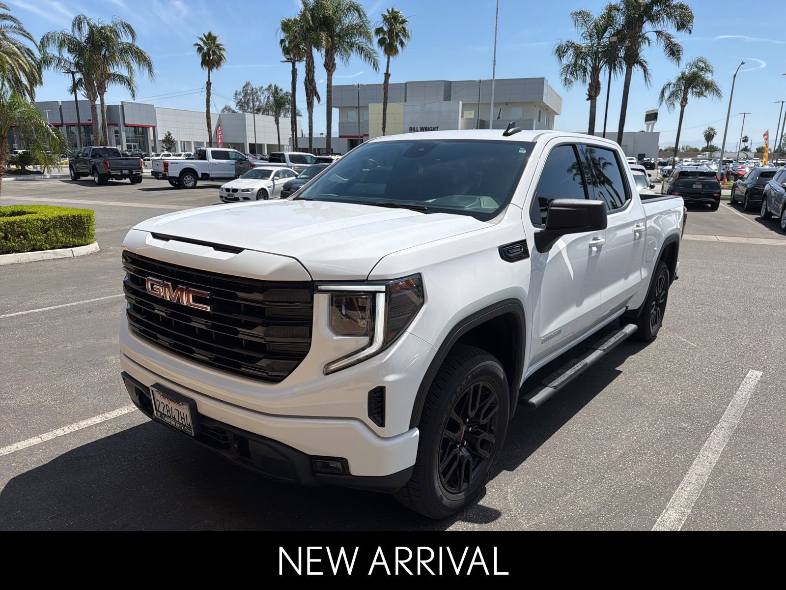 2026 GMC Sierra 2WD Crew Cab Short Box Elevation's photo