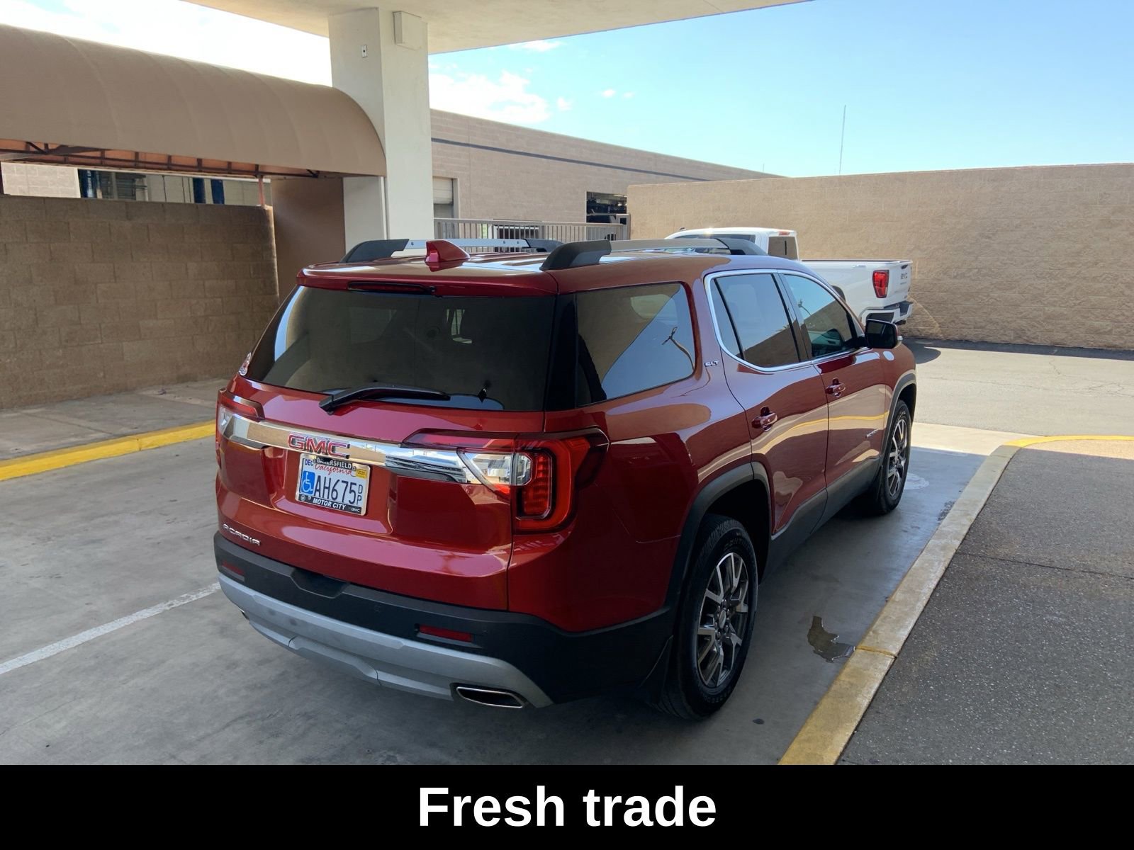 2023 Gmc Acadia SLT photo 4