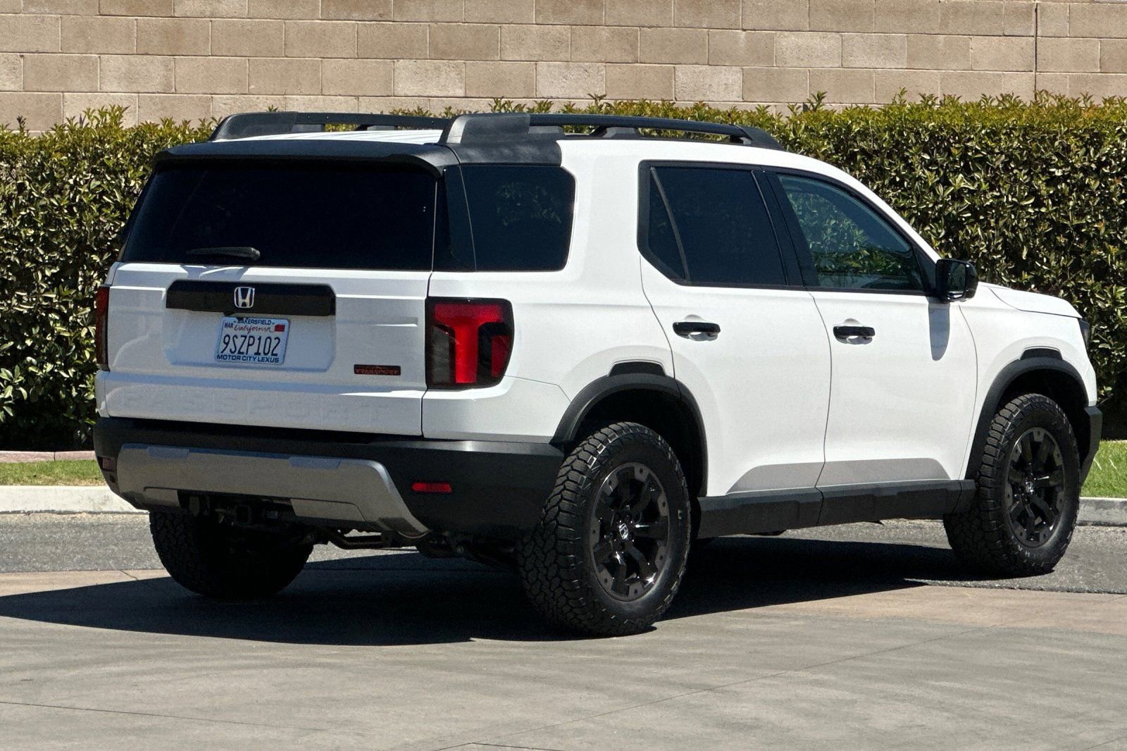2026 Honda Passport TrailSport Elite photo 2