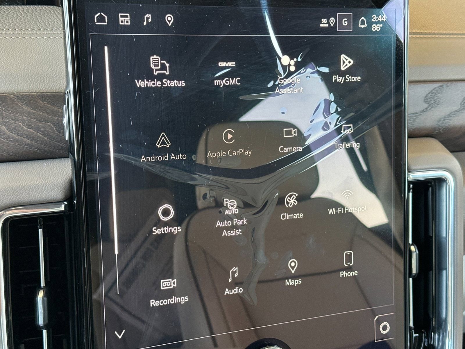 2026 GMC Yukon XL Denali - Photo 18
