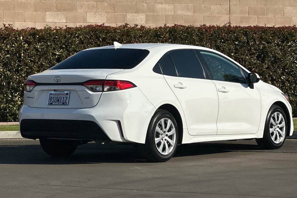 Used 2023 Toyota Corolla LE Sedan