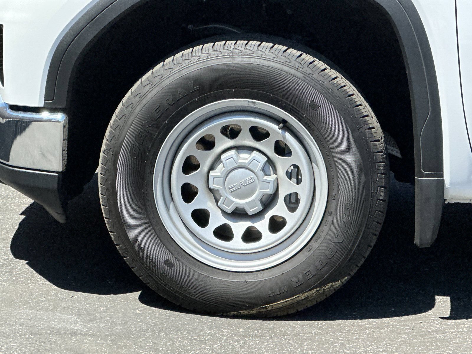 2026 GMC Sierra 1500 Pro - Photo 22