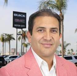 Staff member FRANZ ARRIOLA from 161357eec563