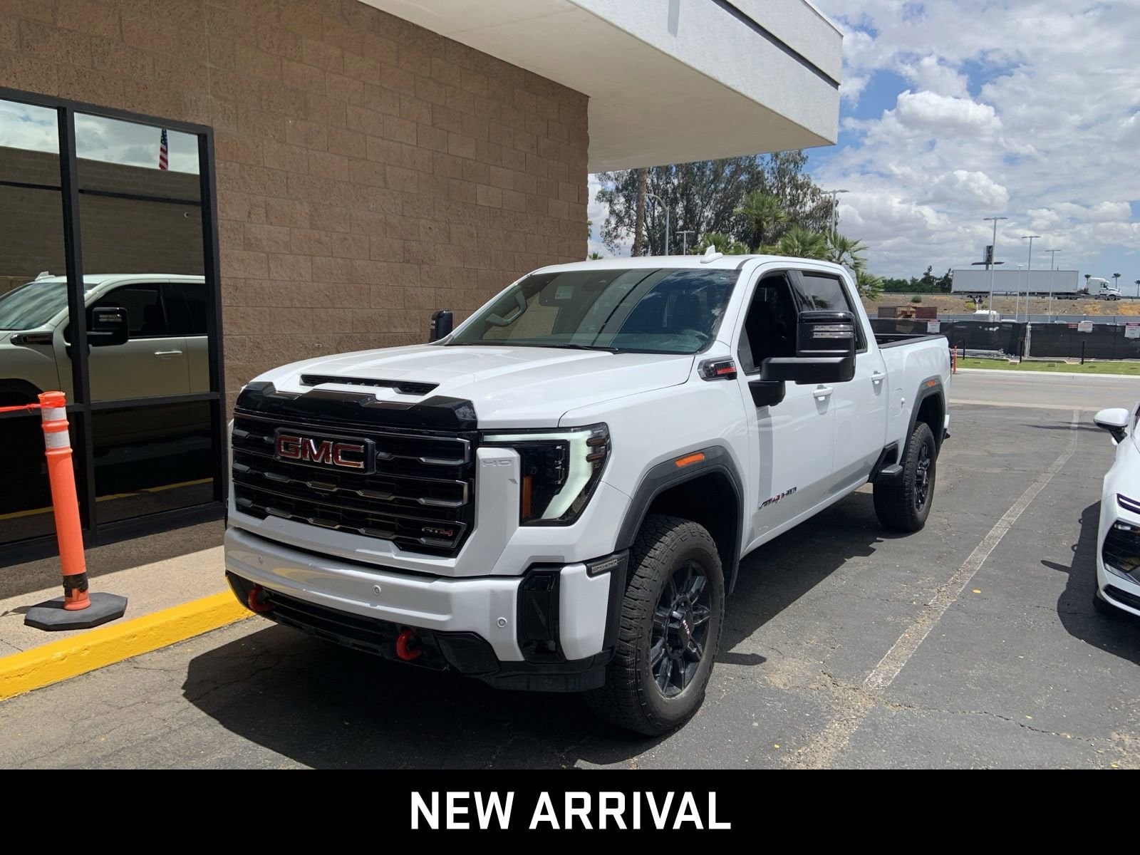 2026 GMC Sierra 4WD Crew Cab Standard Box AT4's photo