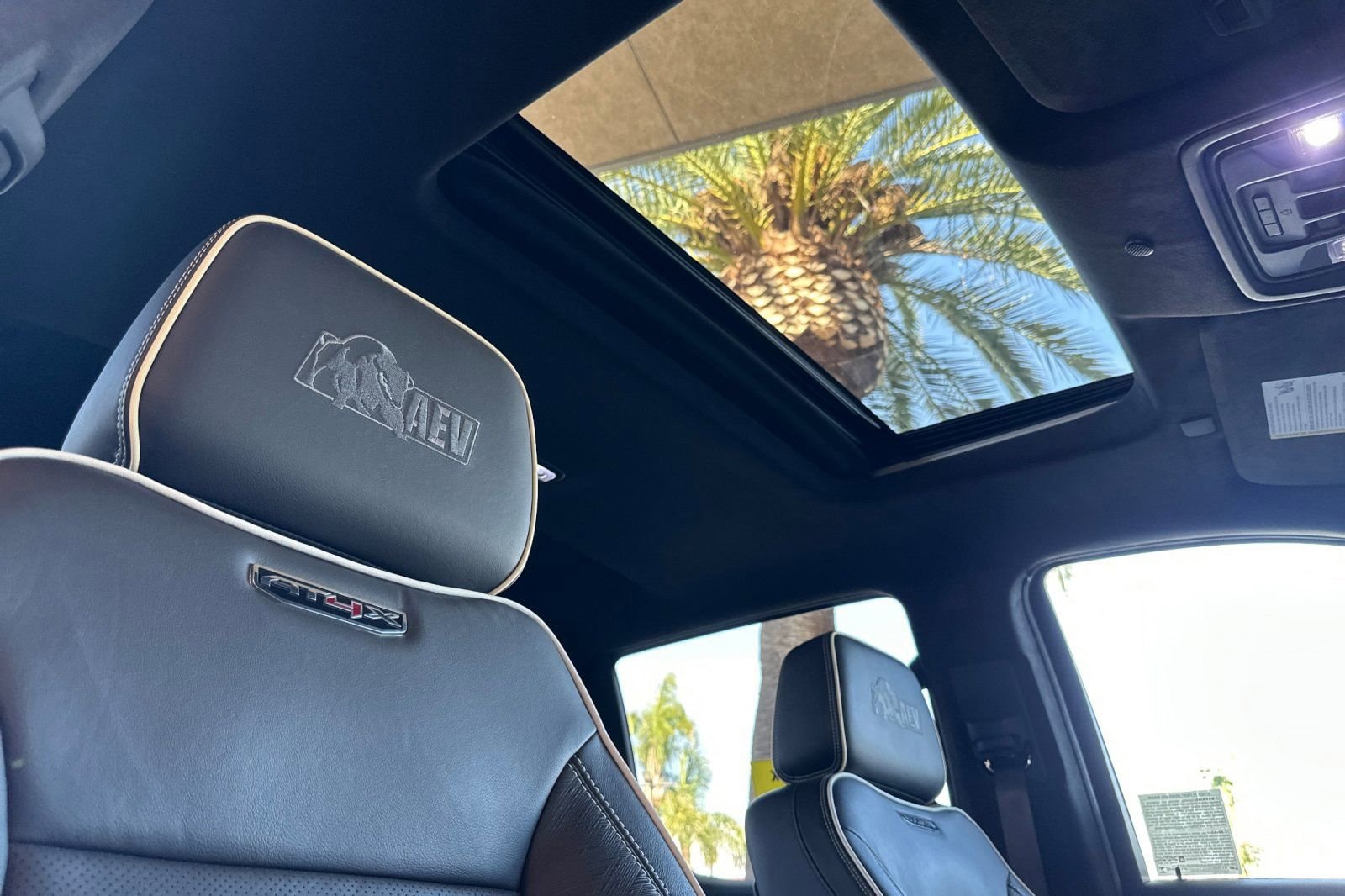 2024 GMC Sierra 1500 AT4X - Photo 17