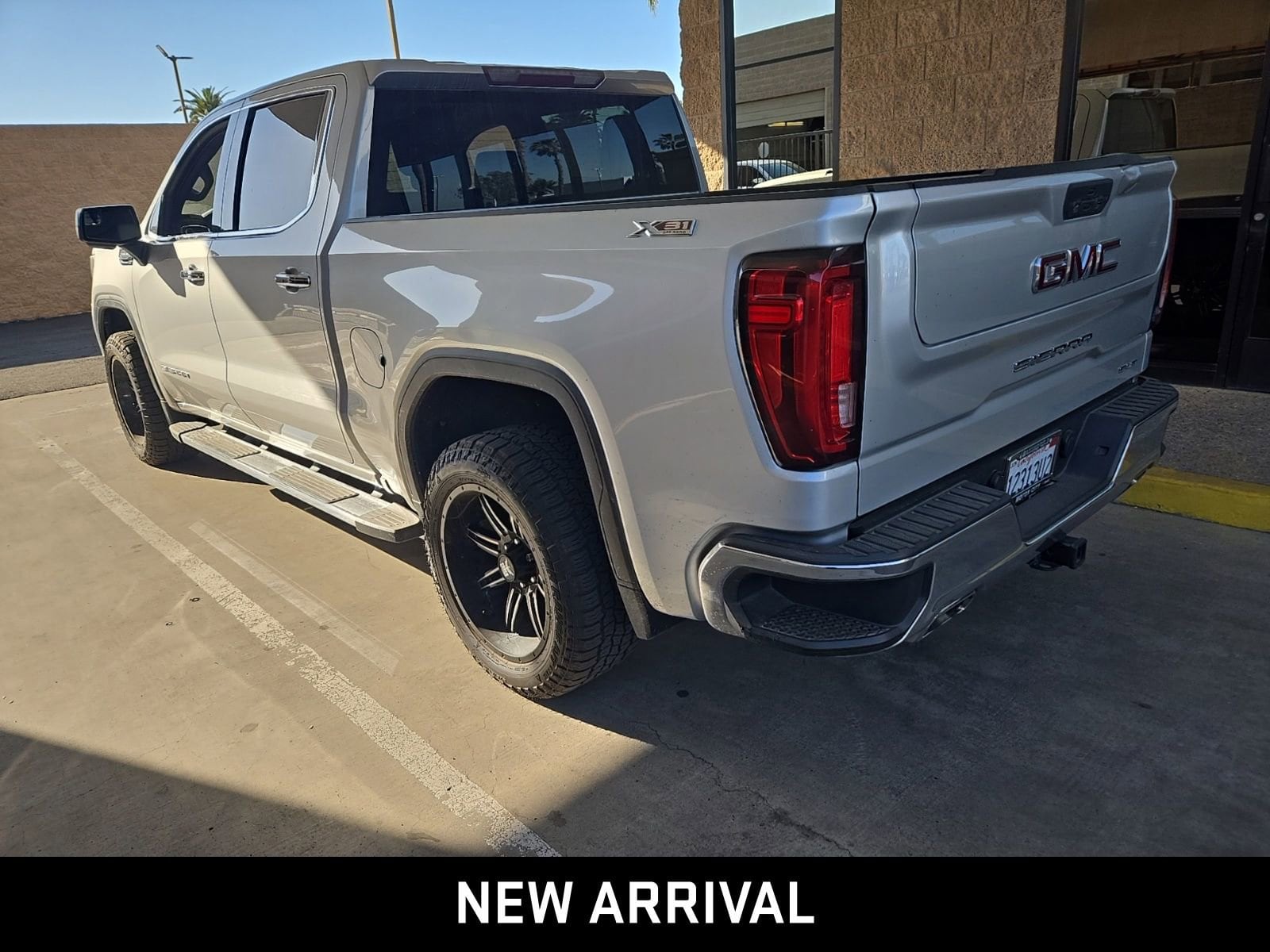 2019 GMC Sierra 1500 SLT photo 5