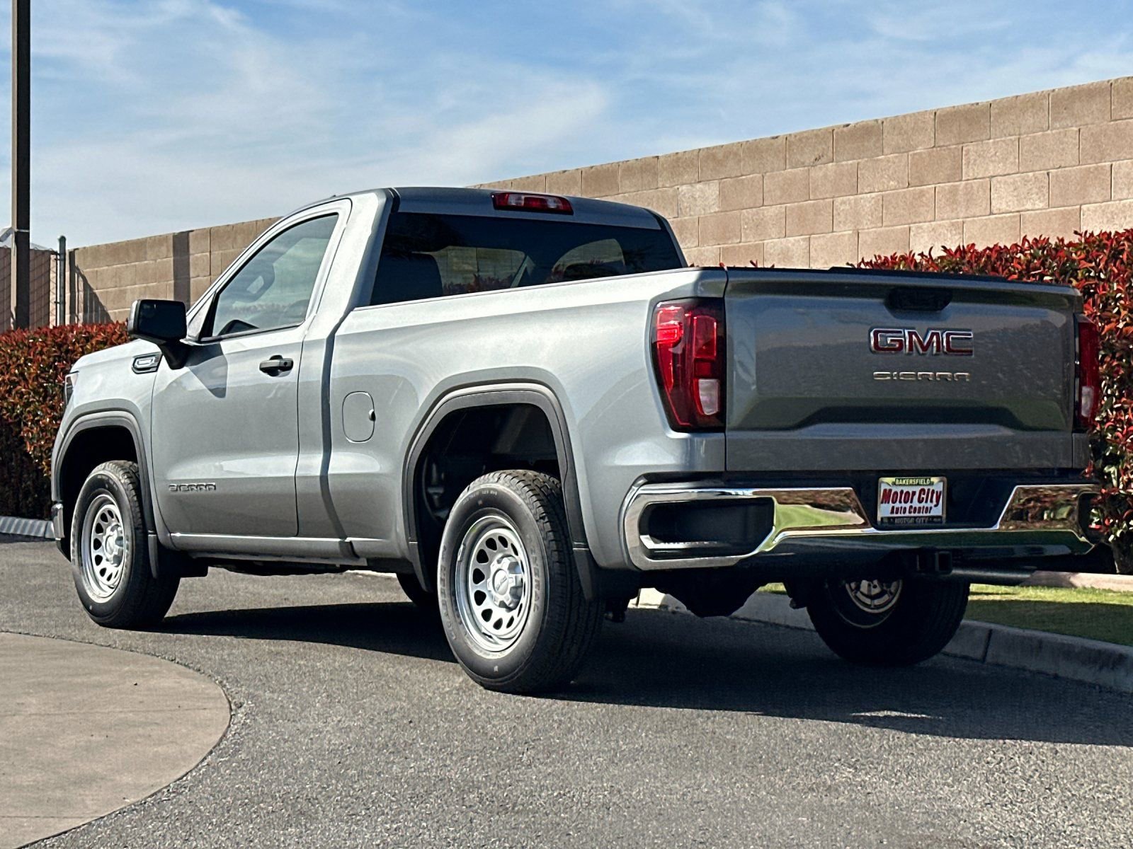 2026 GMC Sierra 1500 Pro photo 4