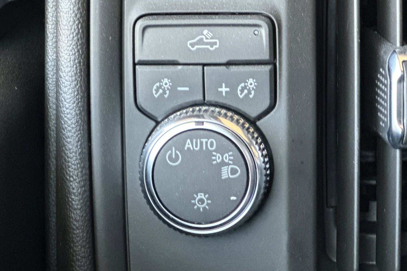 2025 GMC Sierra 3500HD Pro - Photo 18