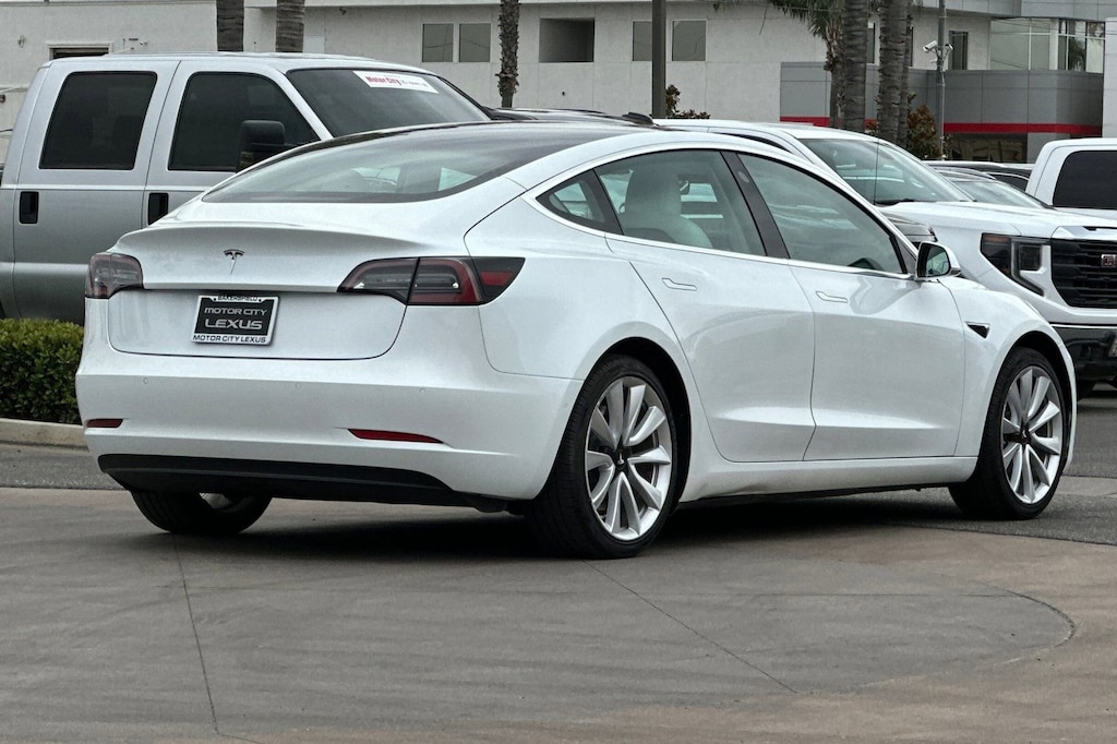 Used 2020 Tesla Model 3 Standard Range Plus Sedan