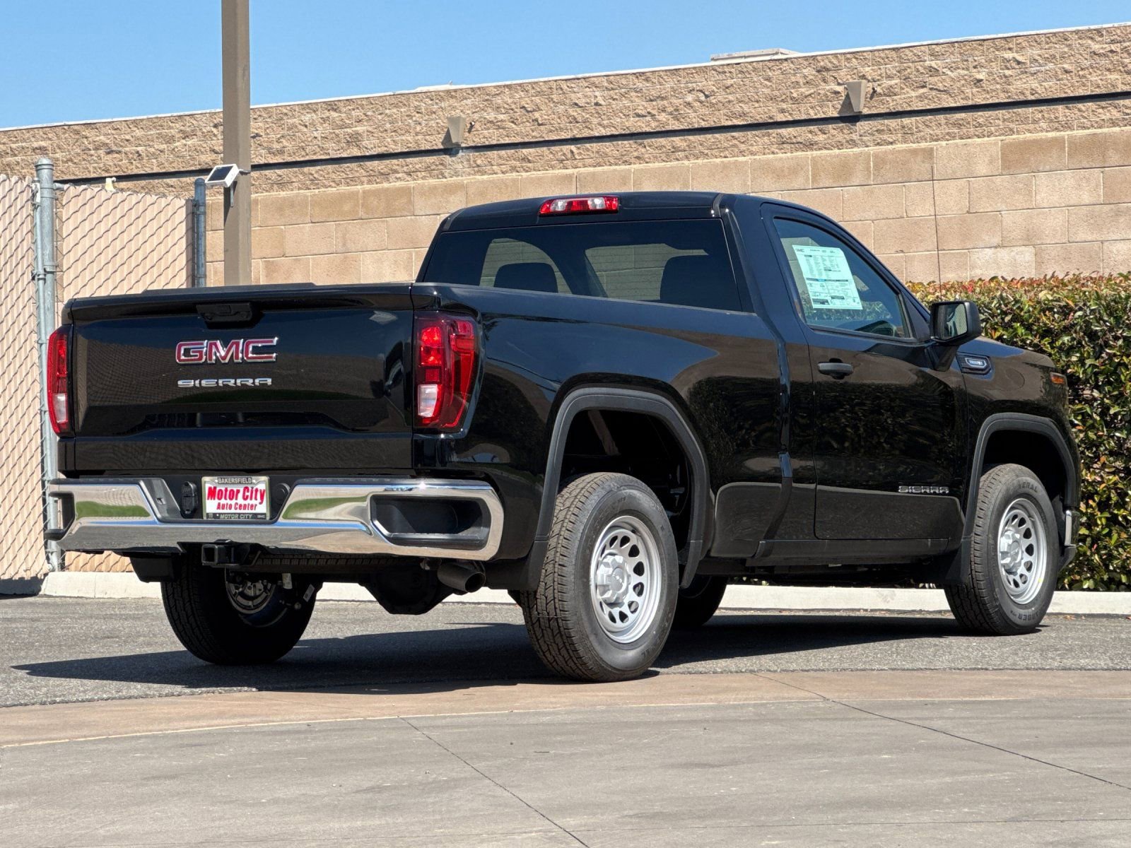 2026 GMC Sierra 1500 Pro photo 2
