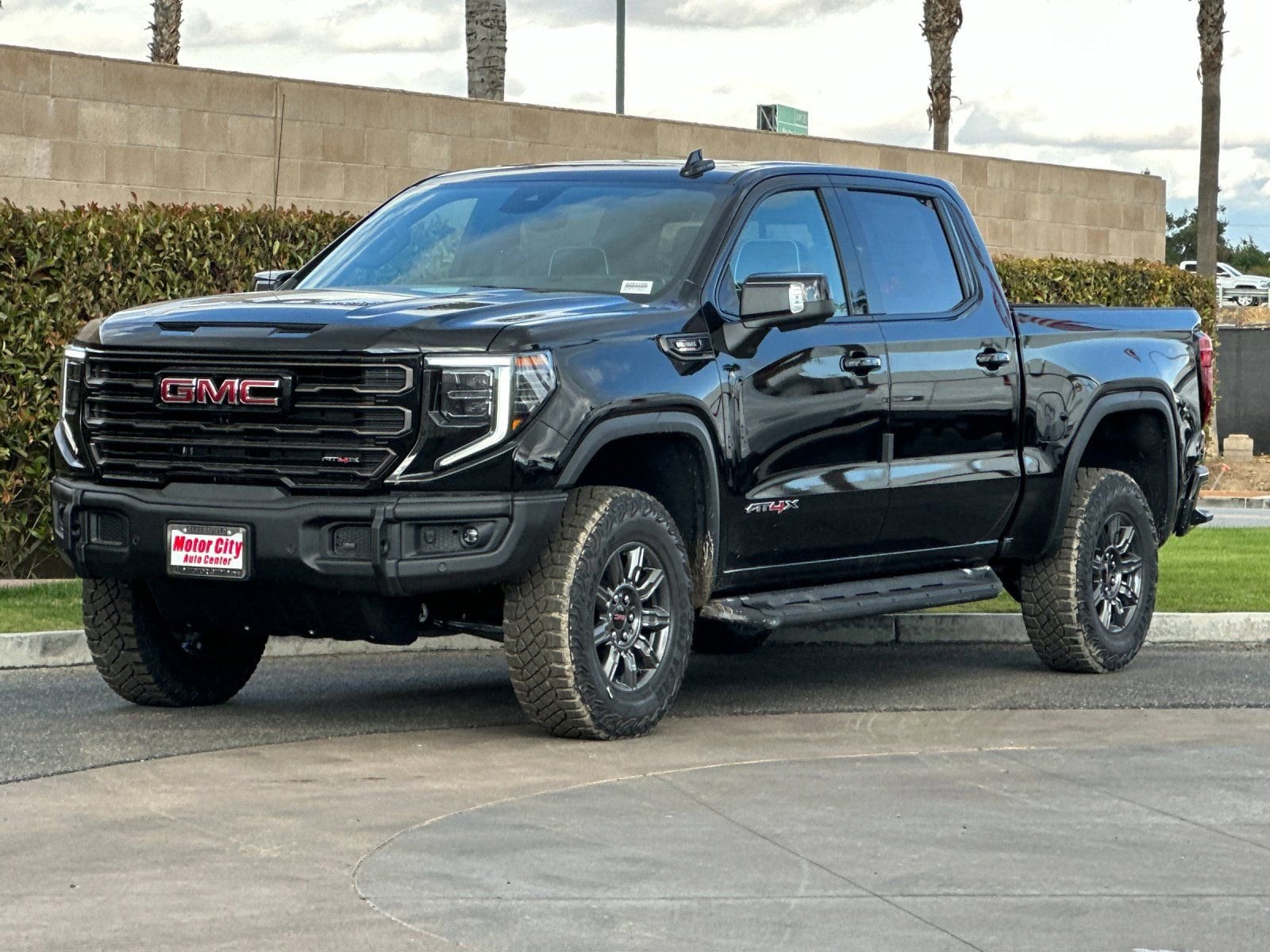 2026 GMC Sierra 1500 AT4X photo 6