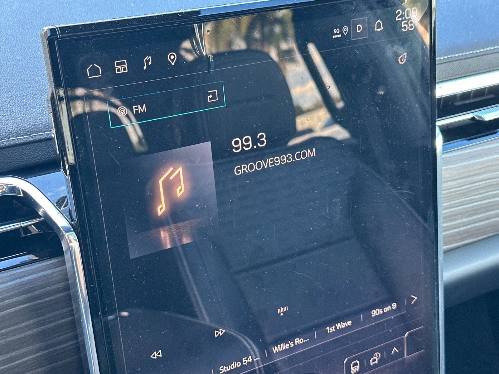 2025 GMC Sierra EV Denali - Photo 16