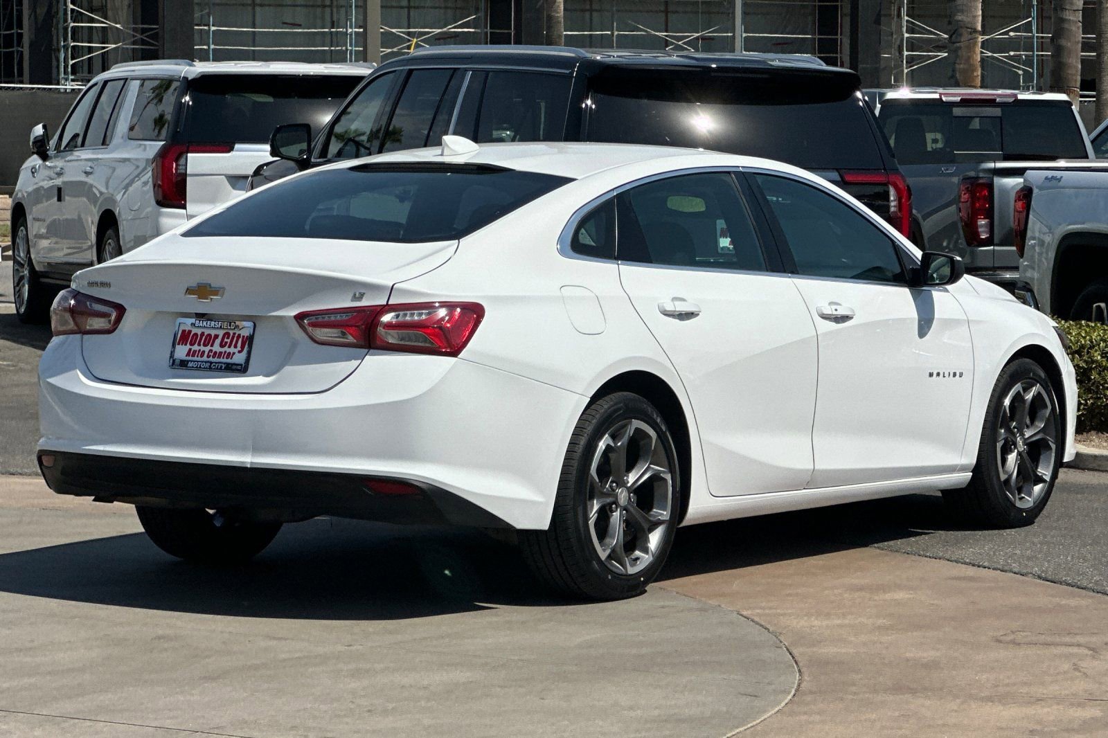 2022 Chevrolet Malibu 1LT photo 3