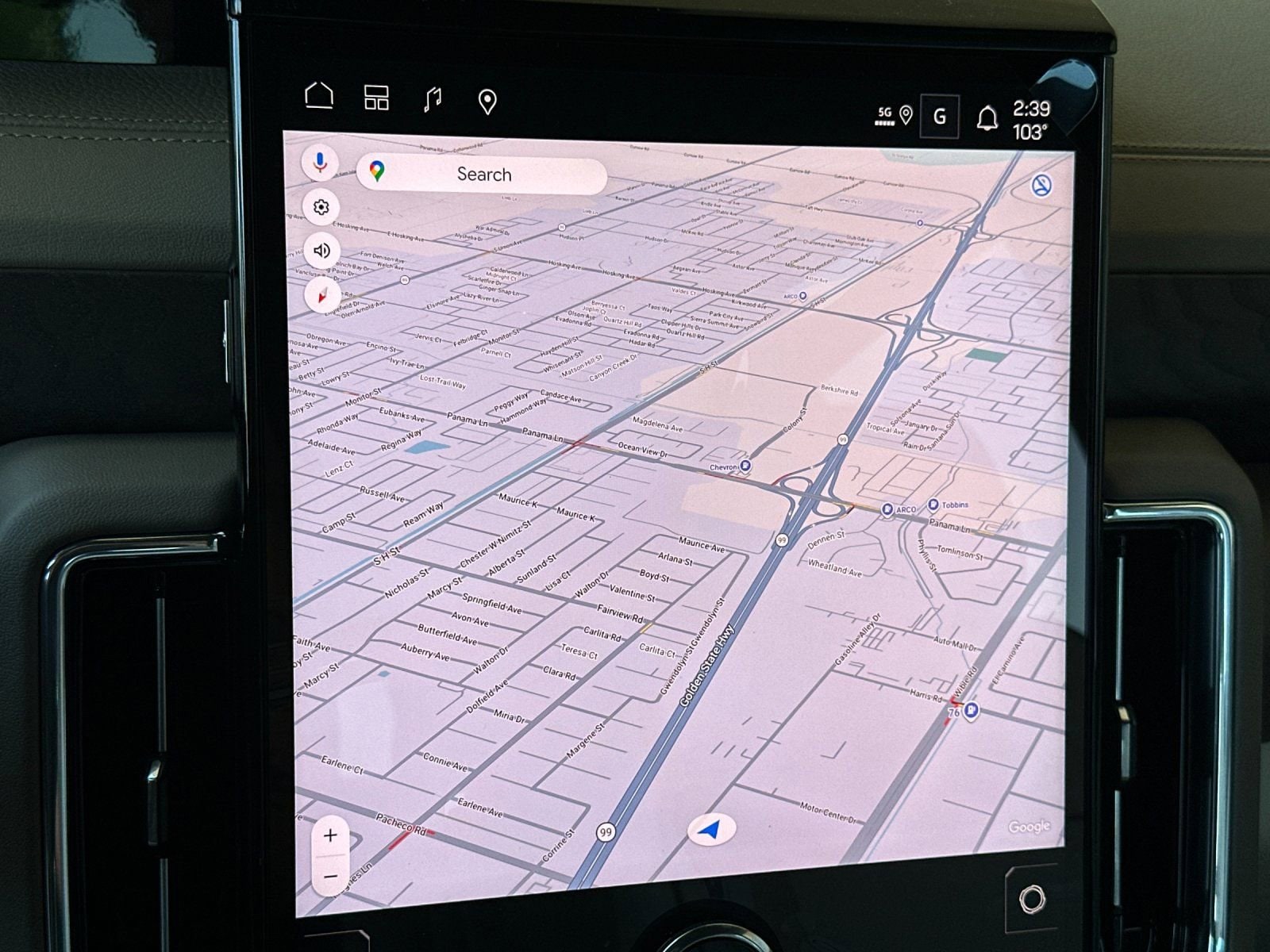 2026 GMC Yukon Denali - Photo 20