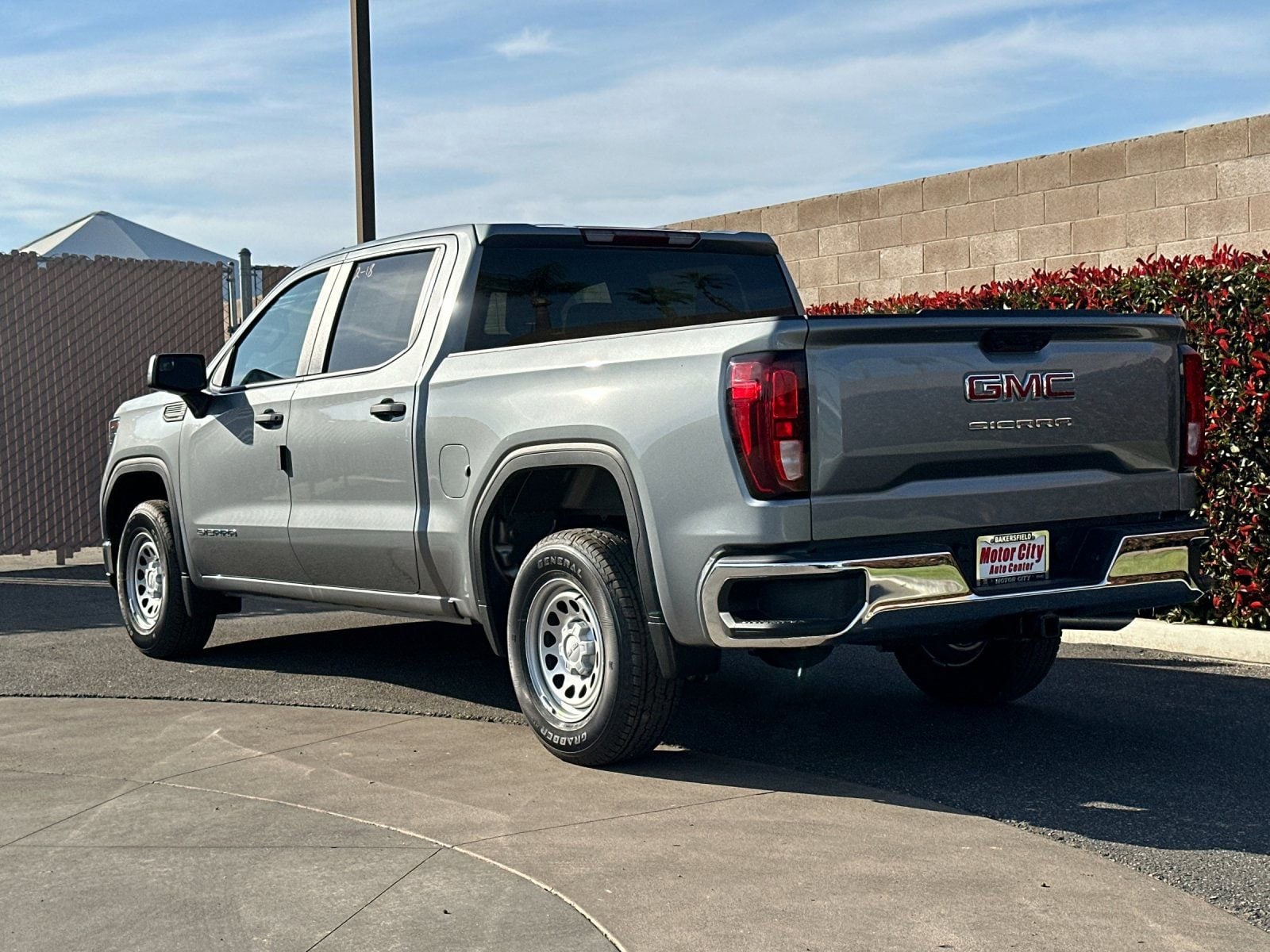 2026 GMC Sierra 1500 Pro photo 4