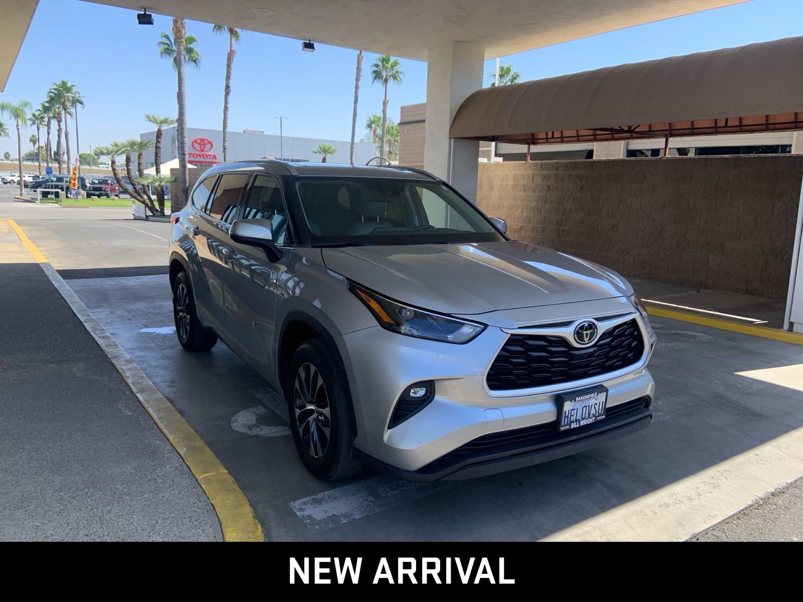 2022 Toyota Highlander XLE photo 3