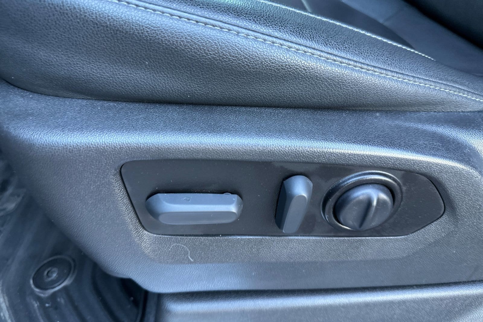 2022 GMC Sierra 1500 Limited SLT - Photo 12