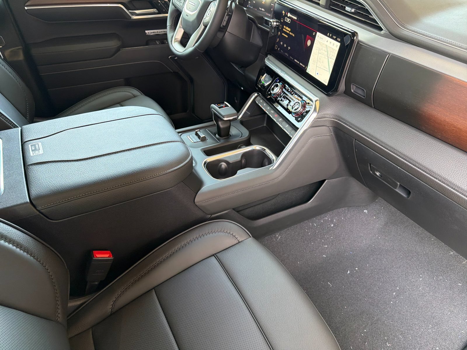 2026 GMC Sierra 1500 Denali - Photo 14