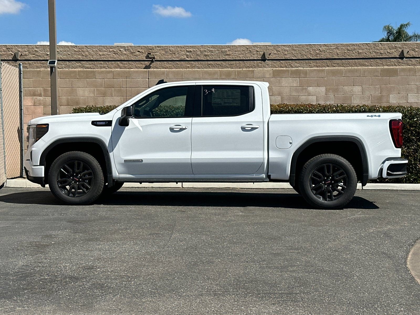 2026 GMC Sierra 1500 Elevation photo 5