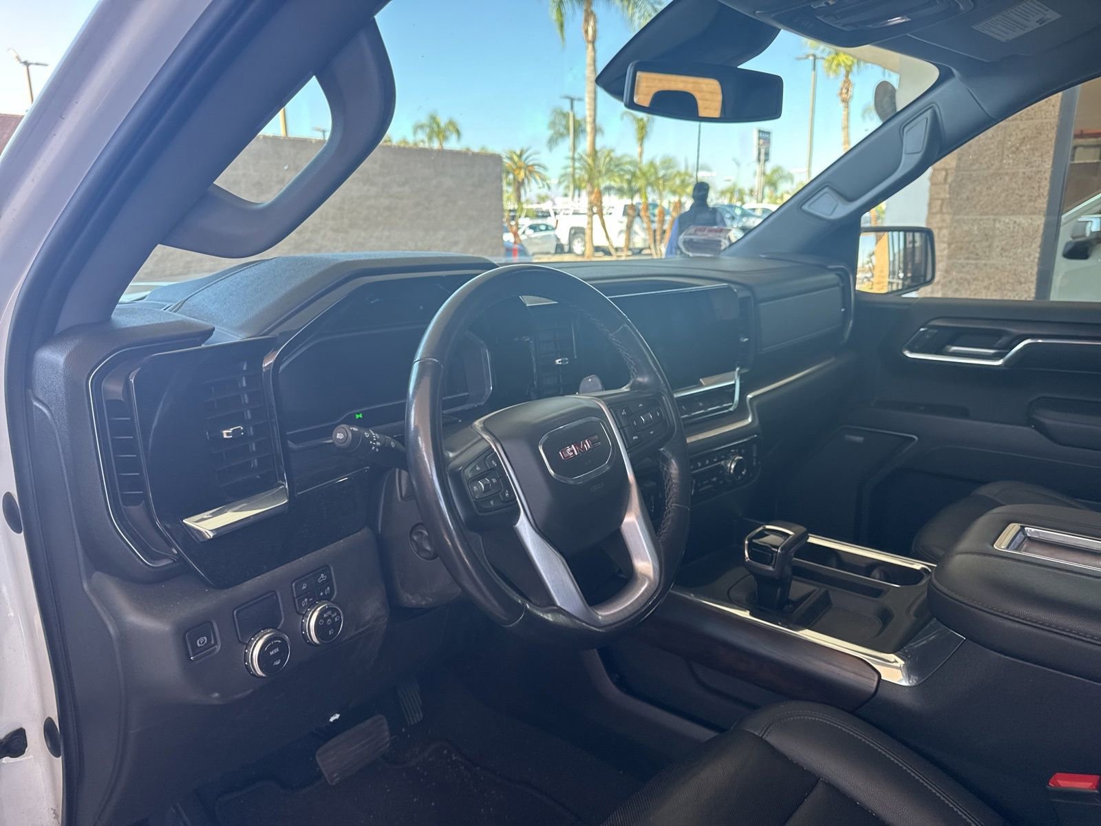 2022 Gmc Sierra 1500 SLT photo 3