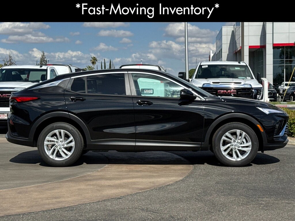 New 2026 Buick Envista Preferred SUV