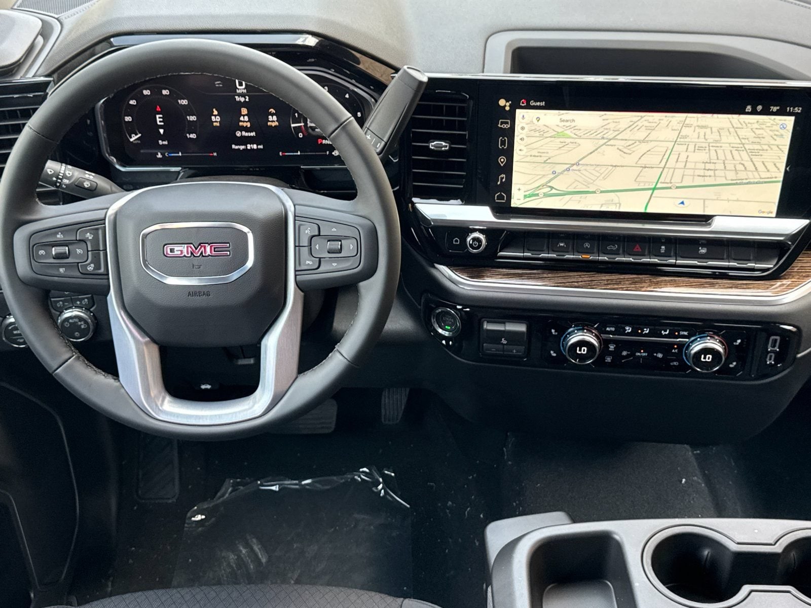 2026 GMC Sierra 1500 SLE - Photo 13