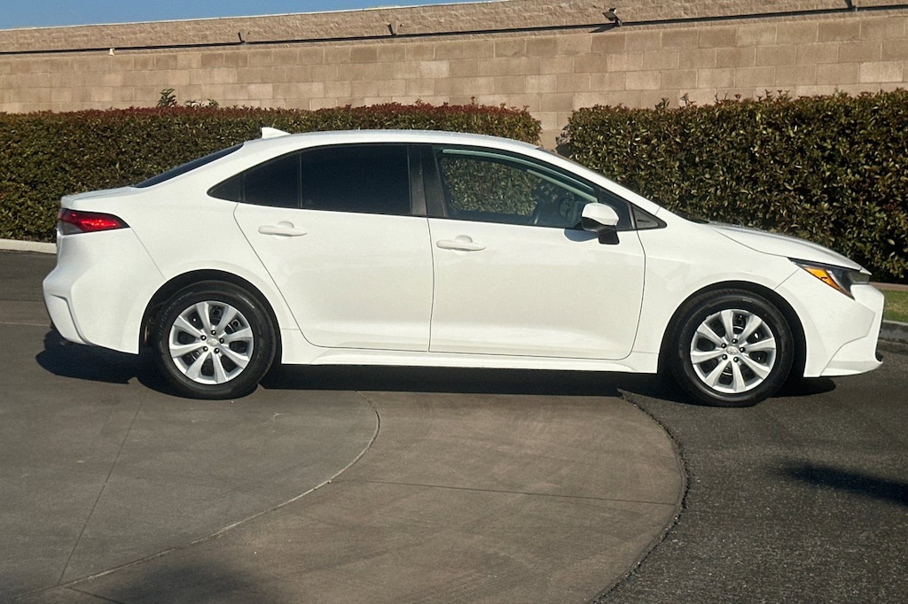 Used 2023 Toyota Corolla LE Sedan