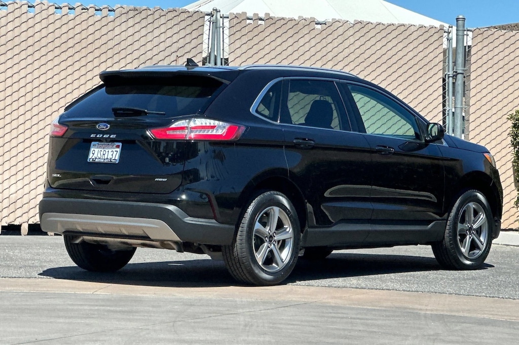 Used 2024 Ford Edge SEL SUV