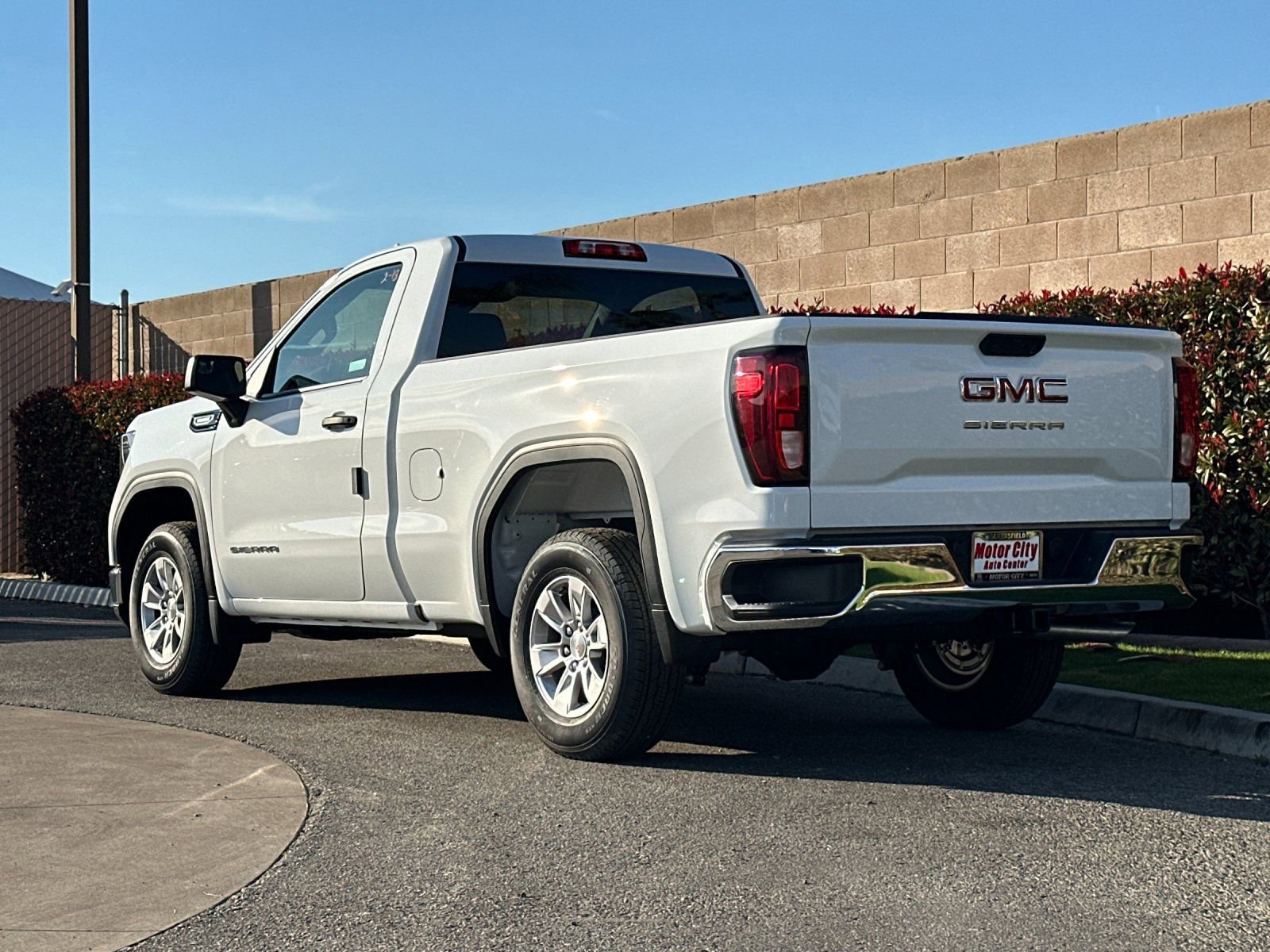 2026 GMC Sierra 1500 Pro photo 4