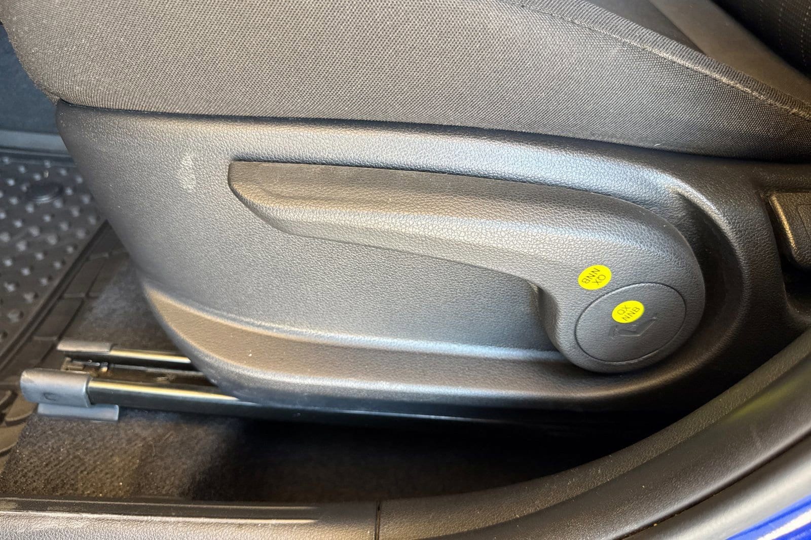 2024 Hyundai Venue SE - Photo 12