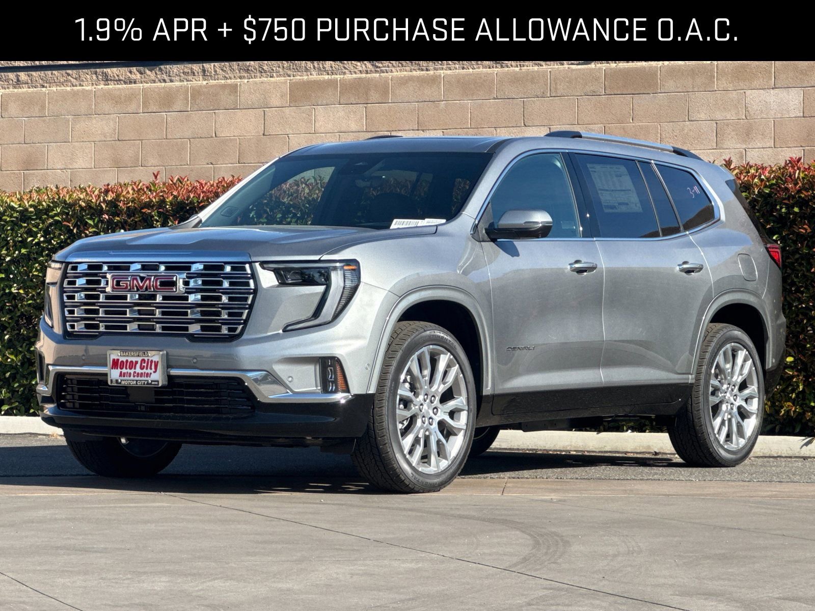 2026 GMC Acadia Denali photo 6