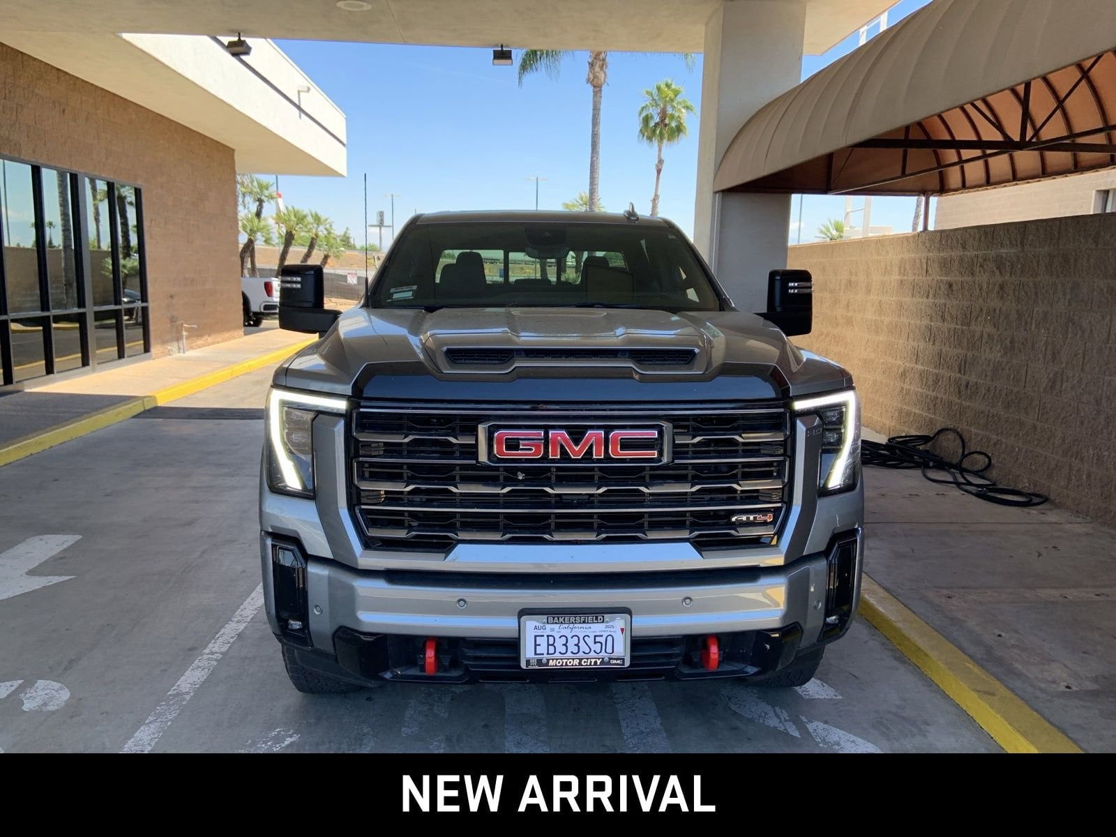 2025 GMC Sierra 2500 HD AT4 photo 2