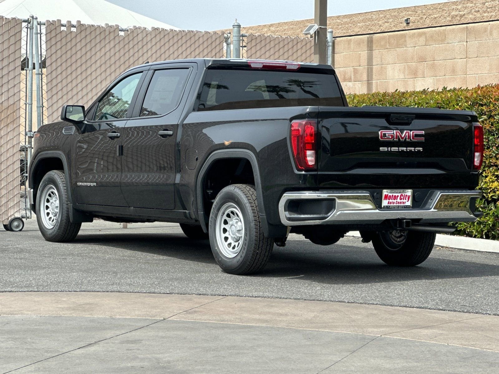 2026 GMC Sierra 1500 Pro photo 4