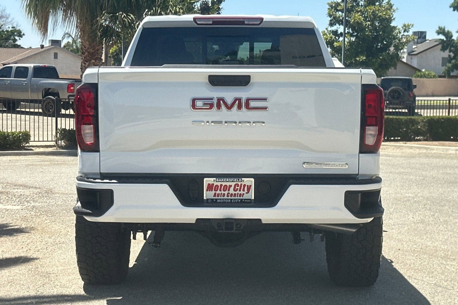 2025 GMC Sierra 1500 Elevation photo 5