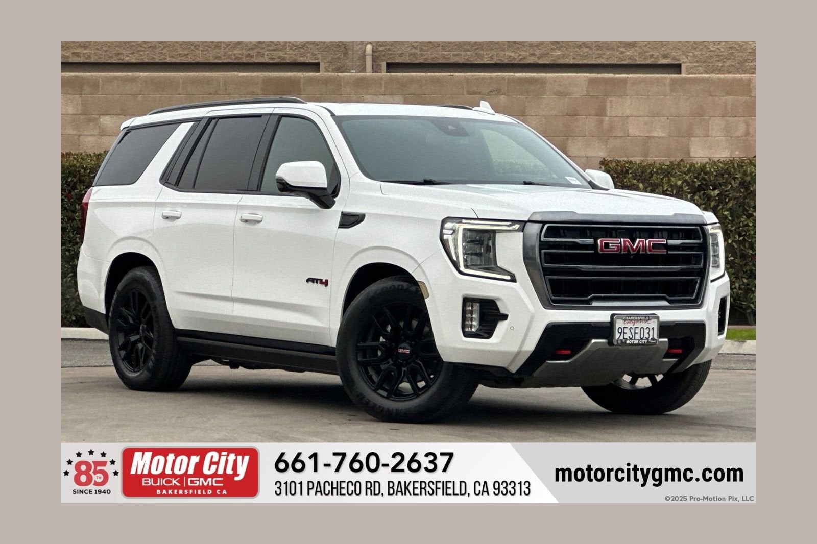 2023 GMC Yukon AT4's photo