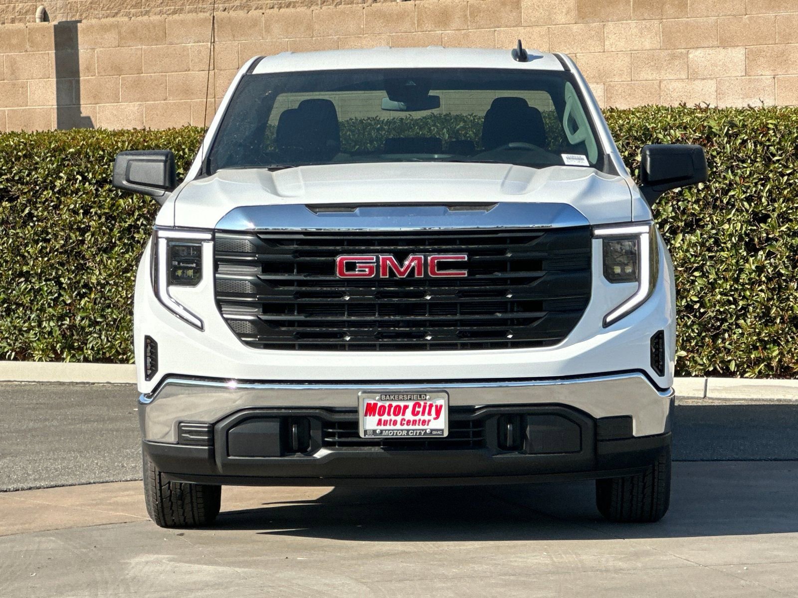 2026 GMC Sierra 1500 Pro photo 3