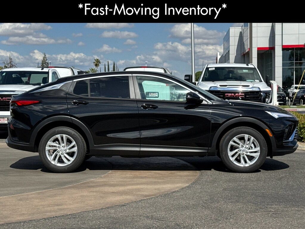 New 2026 Buick Envista Preferred SUV