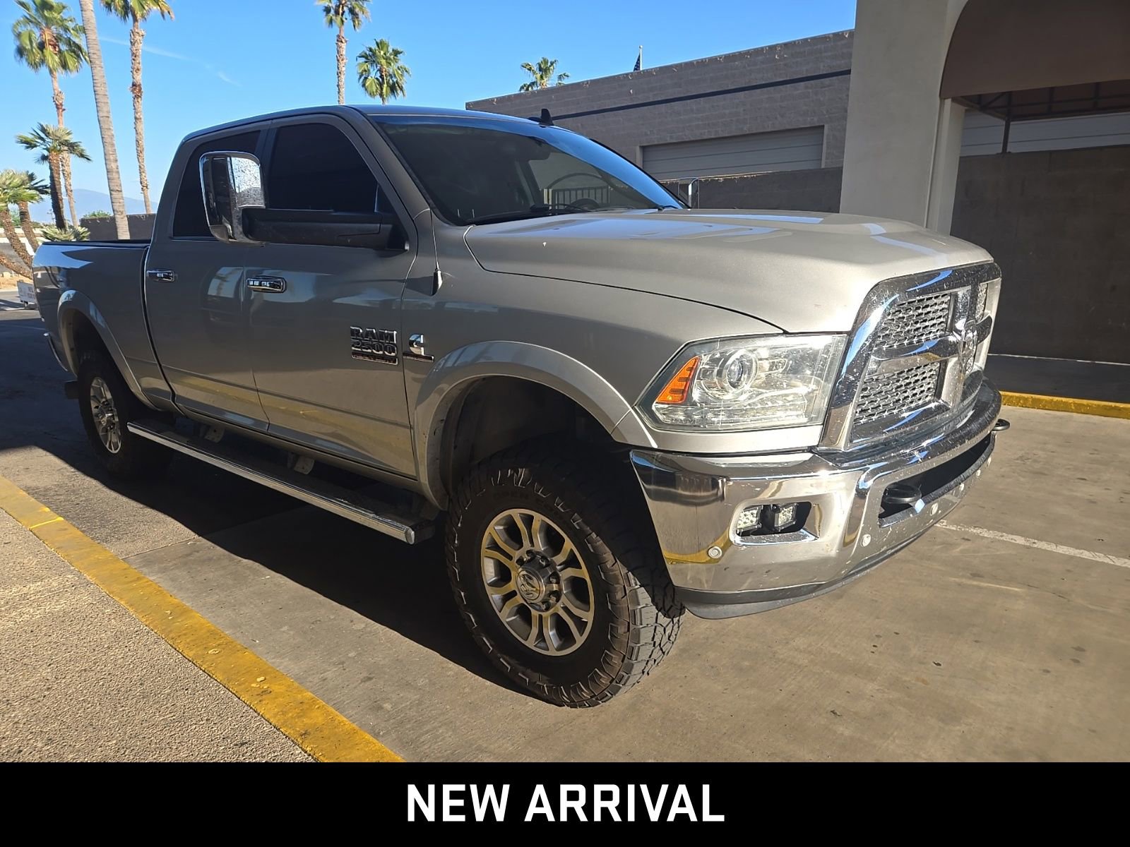 2016 Ram 2500 Laramie photo 3