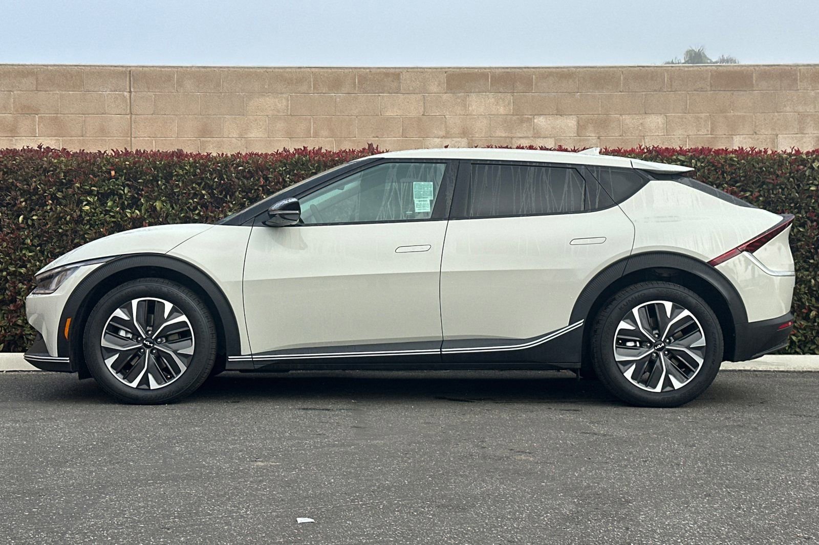 2024 Kia EV6 Light Long Range photo 6