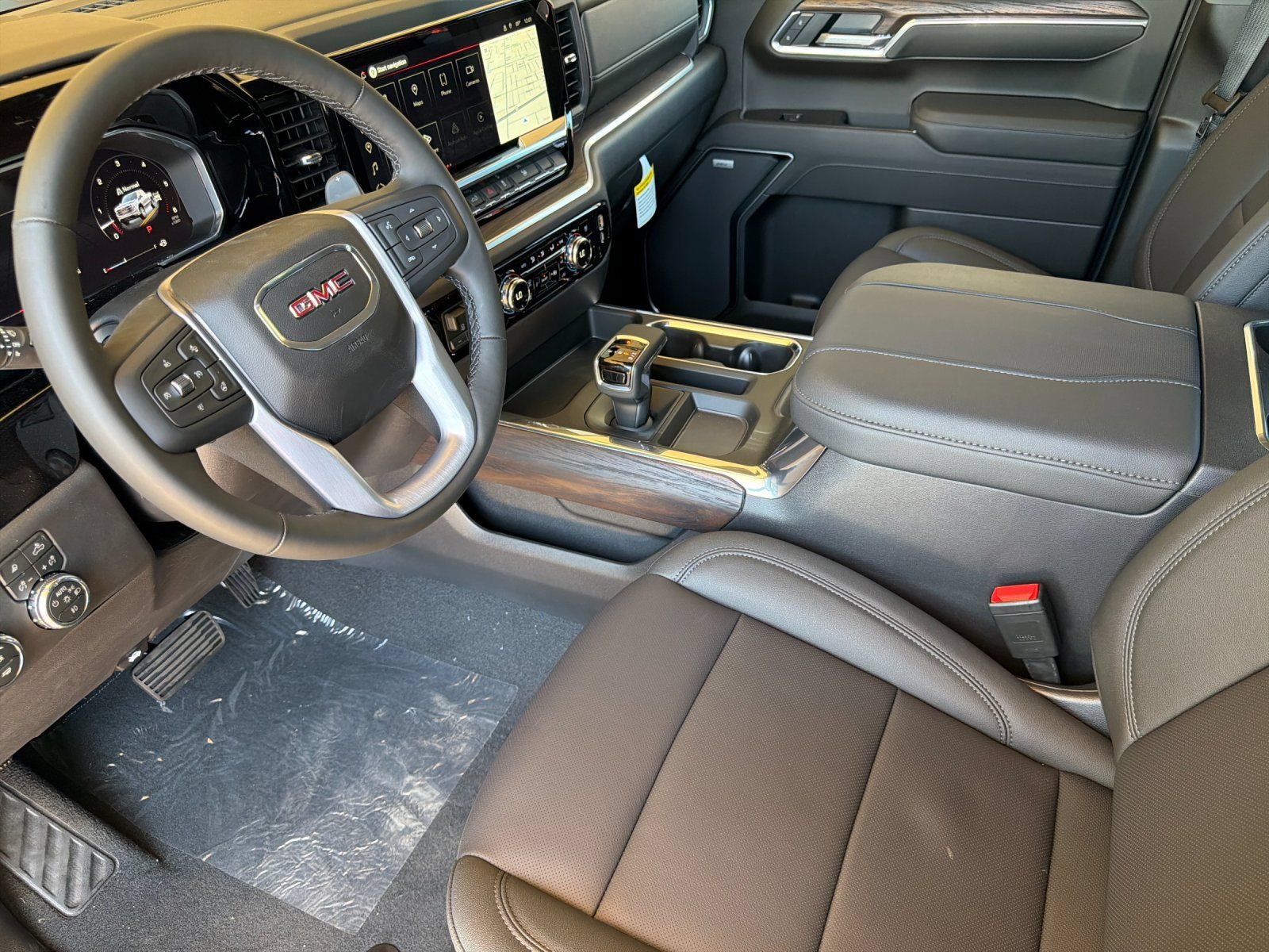 2026 GMC Sierra 1500 SLT - Photo 9