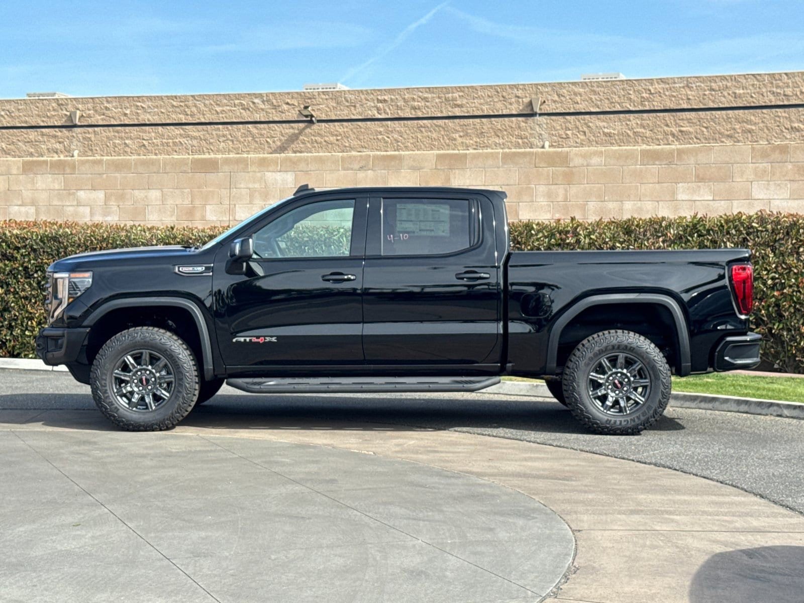 2026 GMC Sierra 1500 AT4X photo 5