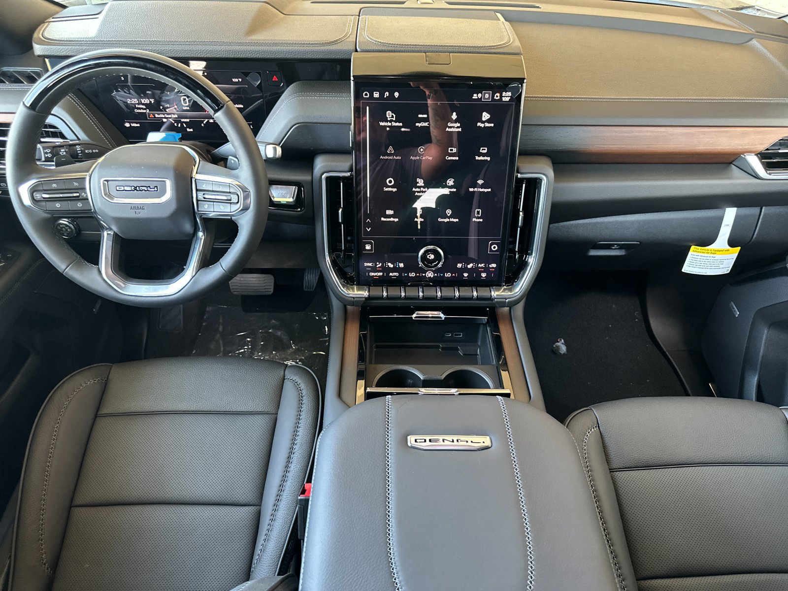 2027 GMC Yukon XL Denali - Photo 12