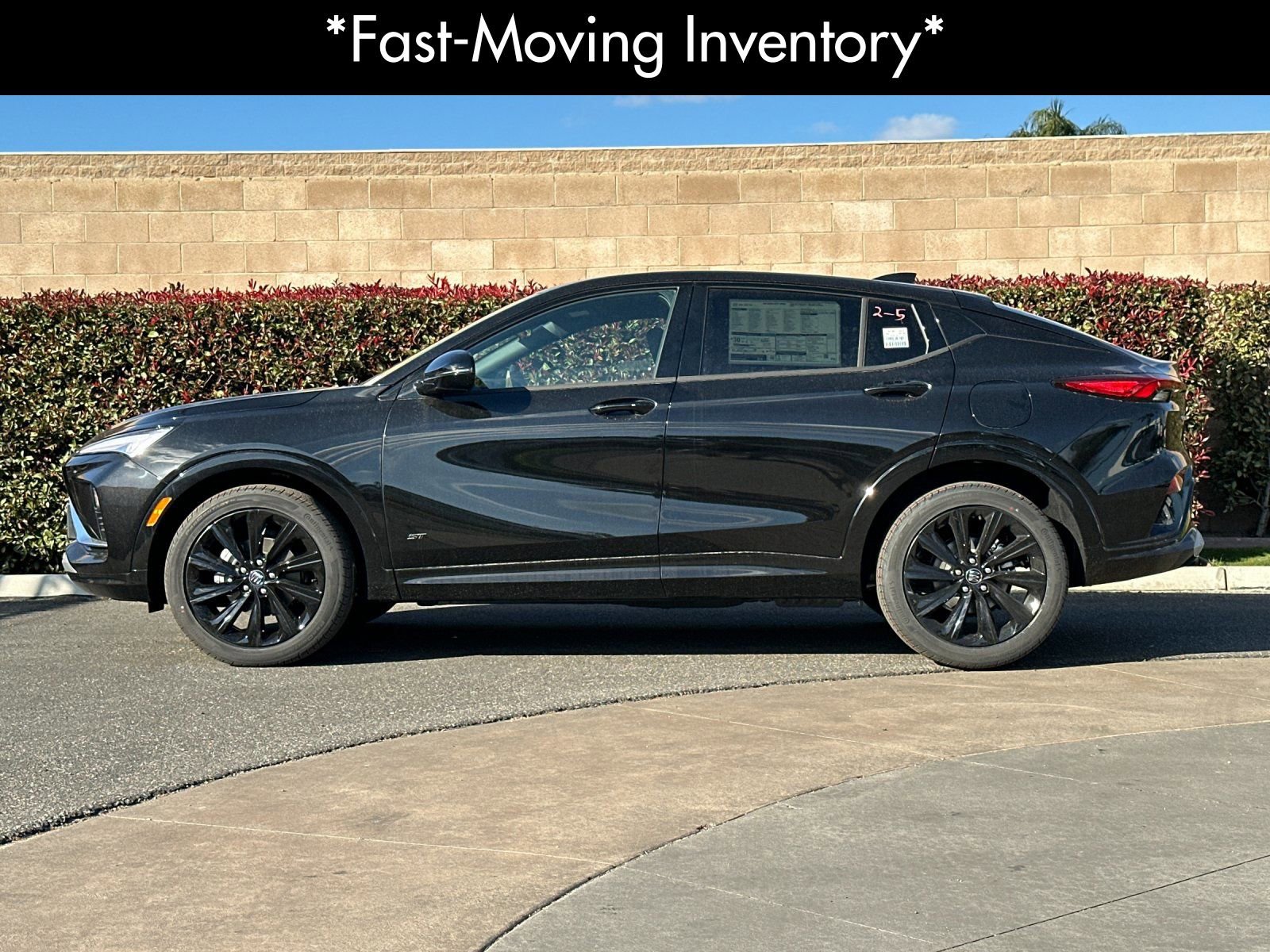 2026 Buick Envista Sport Touring photo 5