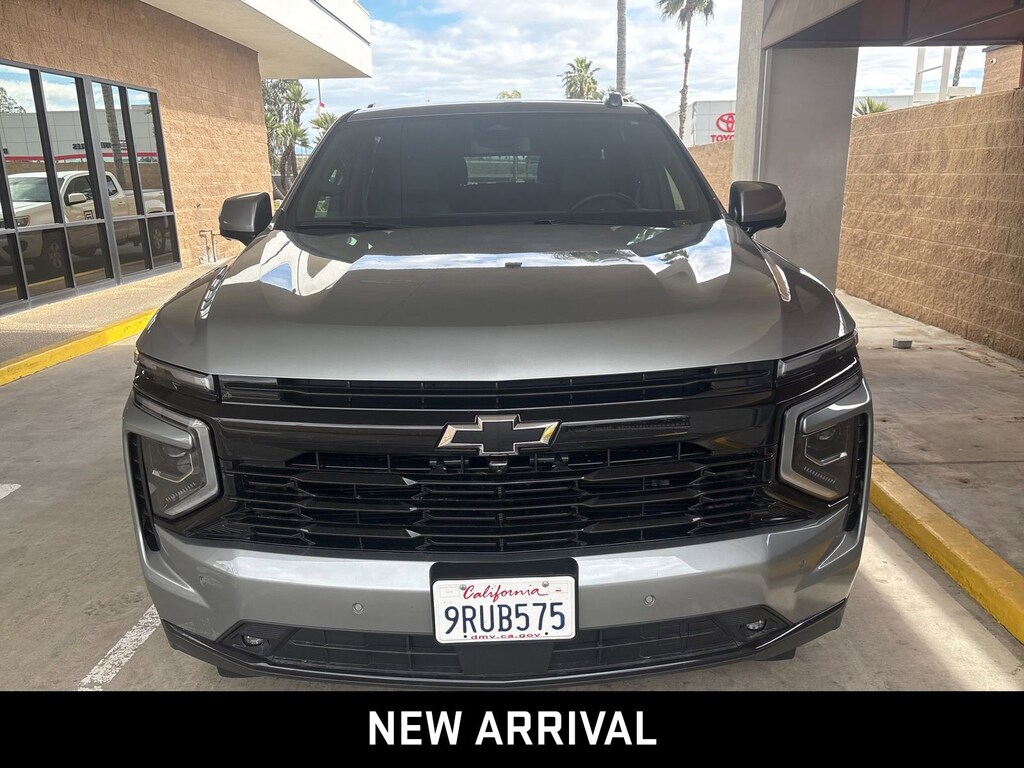 Certified 2025 Chevrolet Suburban RST SUV