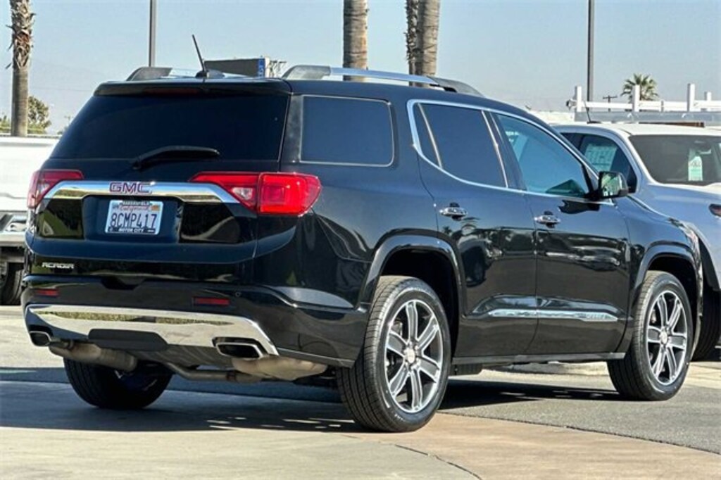 Used 2018 GMC Acadia For Sale at Motor City Buick GMC VIN