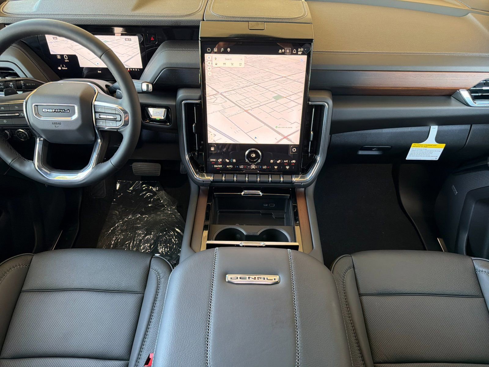 2026 GMC Yukon XL Denali - Photo 13