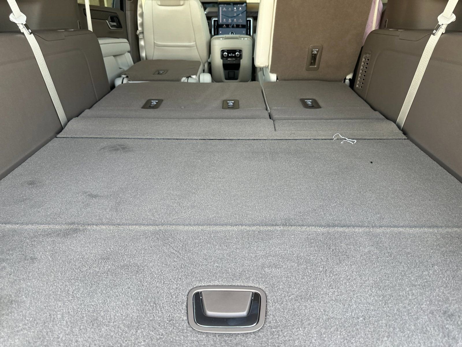 2026 GMC Yukon XL Denali - Photo 15